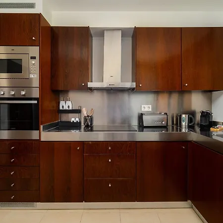 Sal- Pool & Escape * ギーア