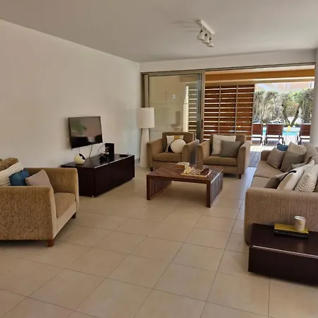 Feriehus Sal- Pool & Escape Guia (Faro)