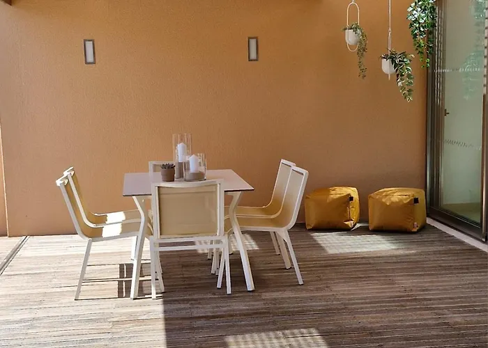 Sal- Pool & Escape * 기아