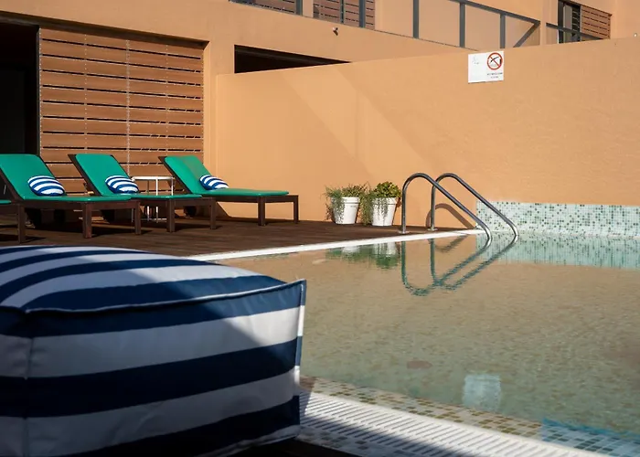 Sal- Pool & Escape 펜션 기아